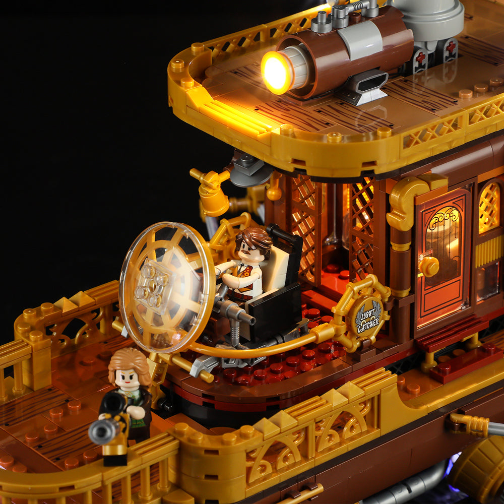 FUNWHOLE - Steampunk Airship: Light Catcher 1641PCS - Building Block Toy- USA(Ship to USA)