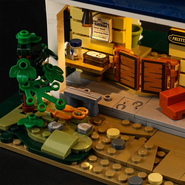 Lumibricks Horse Stable F9080 – Entrance and Front Detail