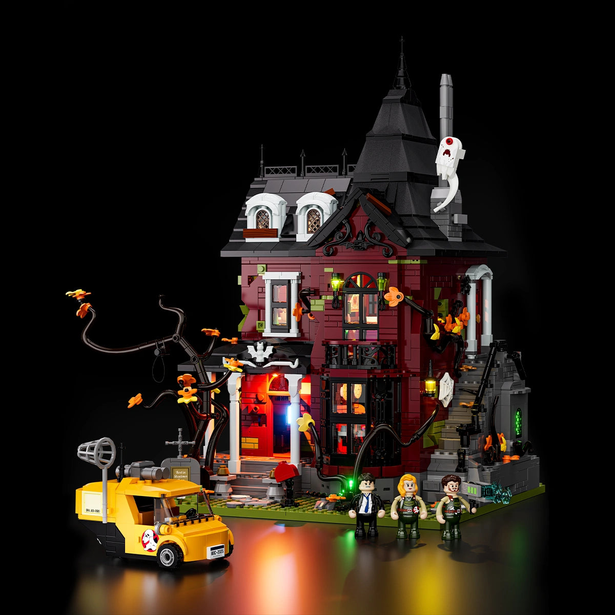 Lumibricks Midnight Haunted Mansion building set
