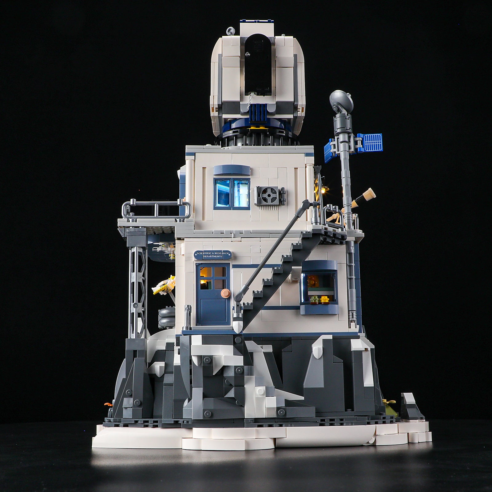 Alpine Observatory – Lumibricks