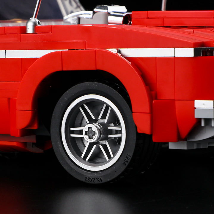 Collectible Low Rider - Big Red 969PCS