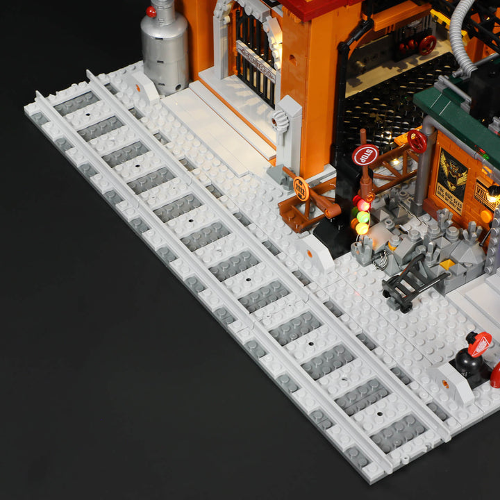 Ore Factory Lumibricks Ore Factory L9101 – LED Industrial Mining Building Set